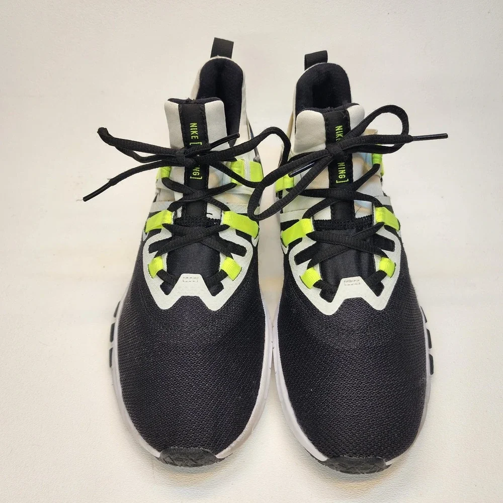 Mens Size 8 Nike Flexmethod TR BQ3063-008 Athletic Running Sneakers